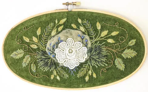 entry-11-gaillong_victoriana_2022_9x5_fiber.jpg